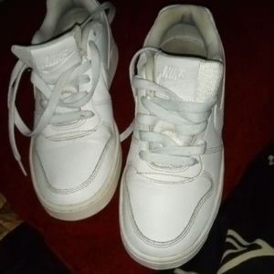 Used Nike Ebernon low woman's shoe